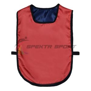 Купить Манишка футбольная двусторонняя универсальная Spektr Sport красно-синяя в Морозовске 